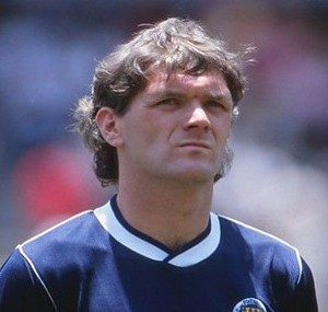 	Roy Aitken 	